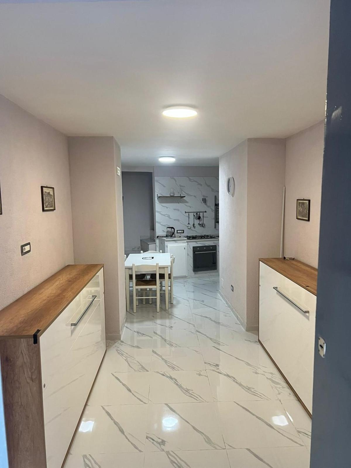 Montesilvano 3 In Rione Sanita Apartment *